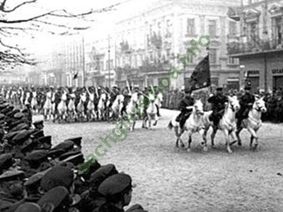 Lý thuyết & Trắc nghiệm Bài 1: Liên Xô và các nước Đông Âu từ năm 1945 đến giữa những năm 70 của thế kỉ XX - GDCD 9 hình ảnh 3